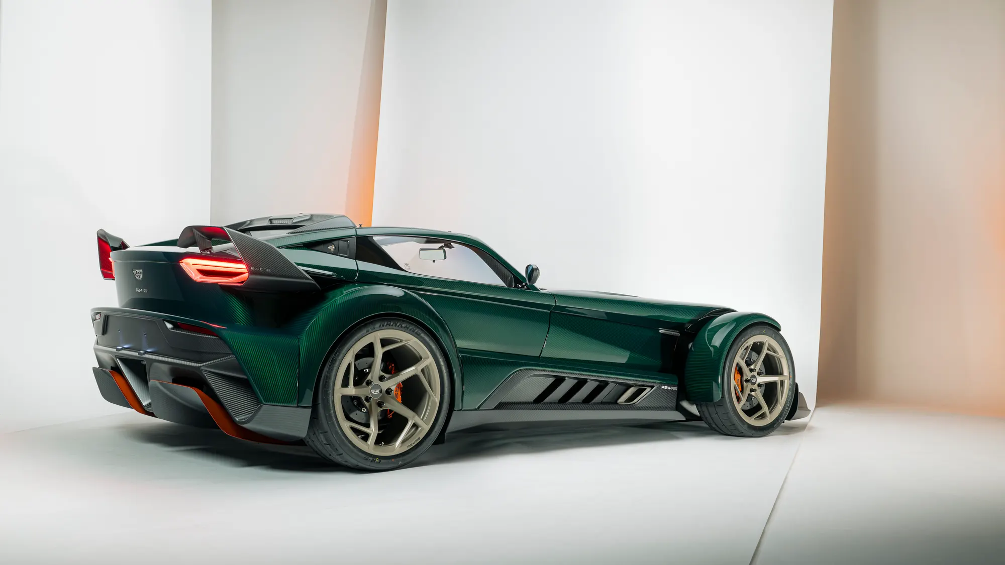Donkervoort — Studio / Rear