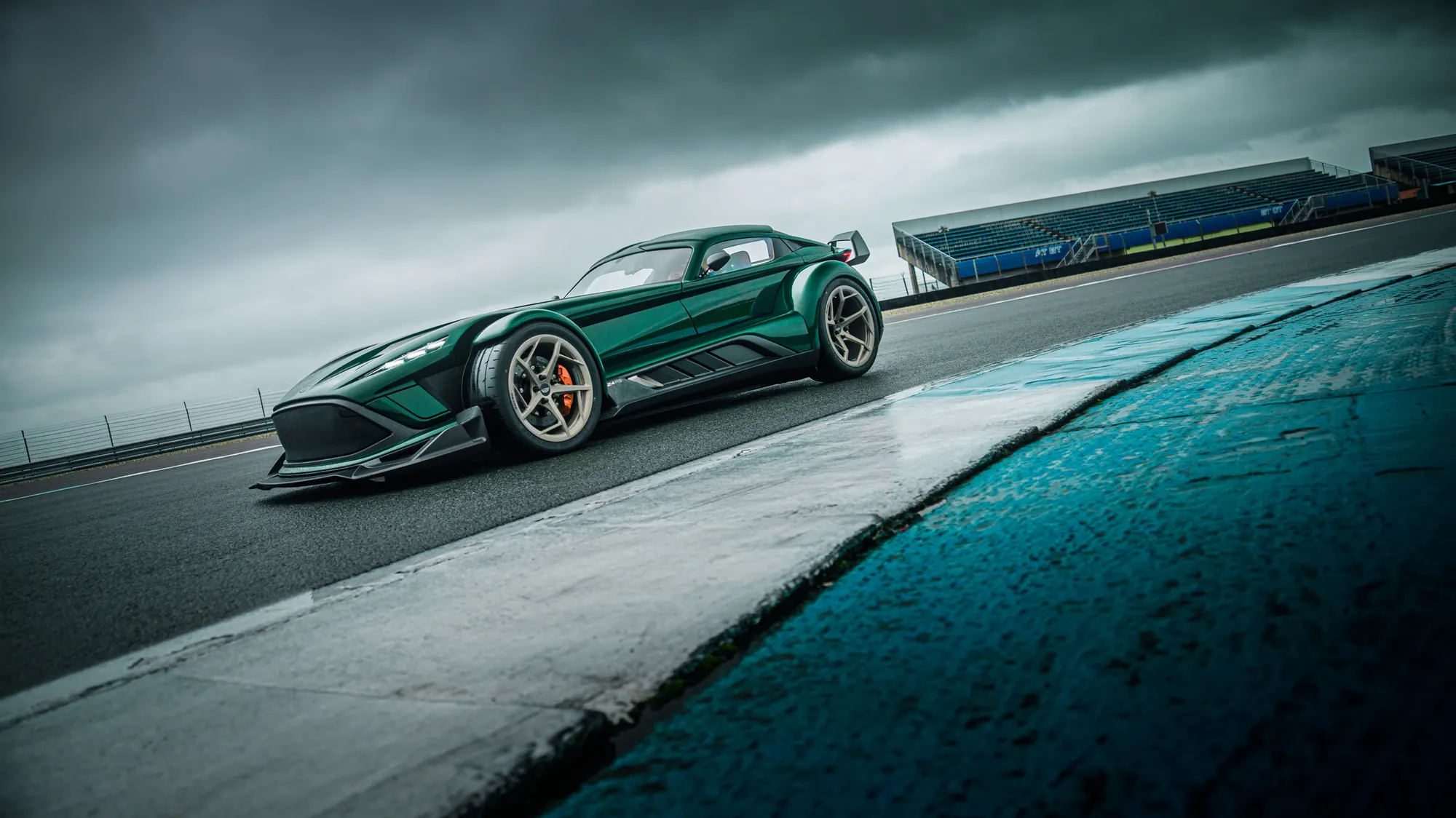 Donkervoort — Handbuilt lightweight supercars from Lelystad