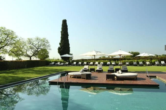 Terrace and garden at Hotel Miramar Barcelona